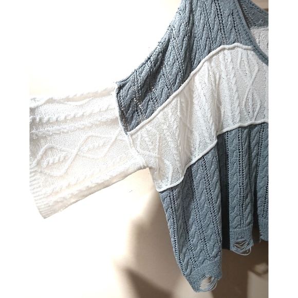 POL Distressed Oversized Sweater S - Picture 2 of 4